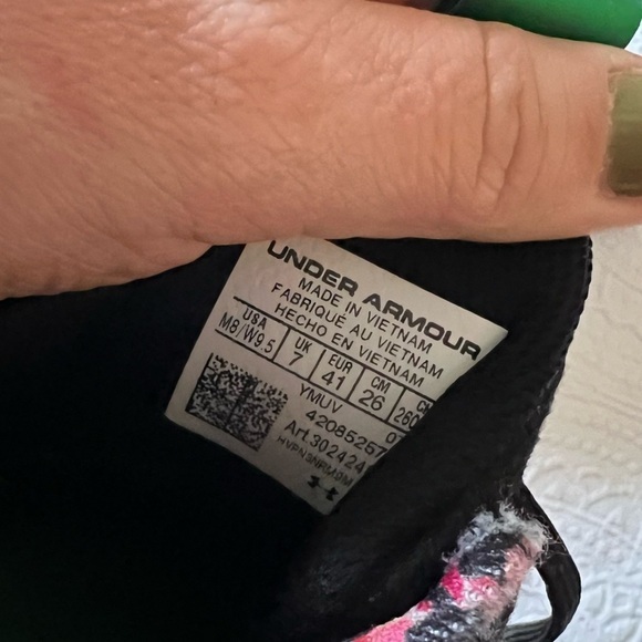 Under Armour Curry Flow 9
Sesame Street‎ The Count WOMENS 9.5 - Picture 6 of 7